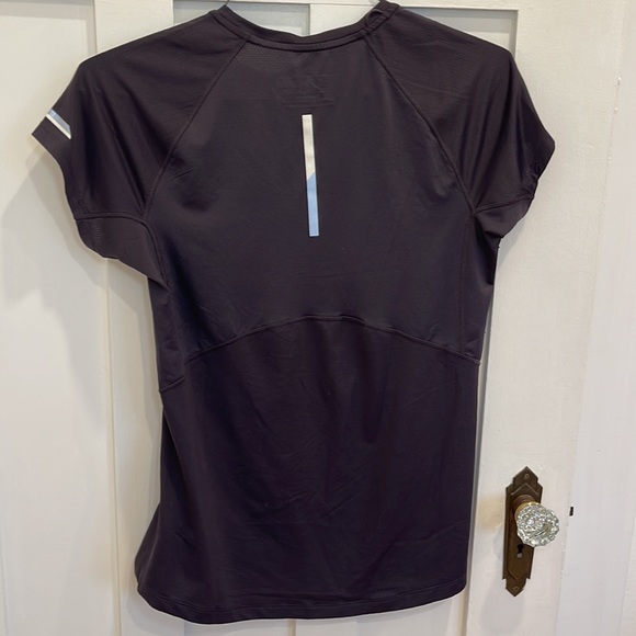 New Balance - Dark Purple Workout Top - Picture 4 of 4